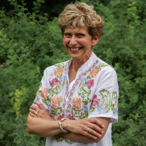 Dr. Ilse-Mari Lee